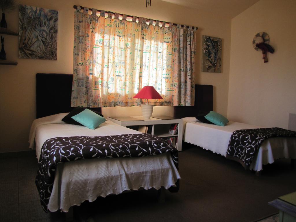 לאגוּ‏ש Highview Villa מראה חיצוני תמונה
